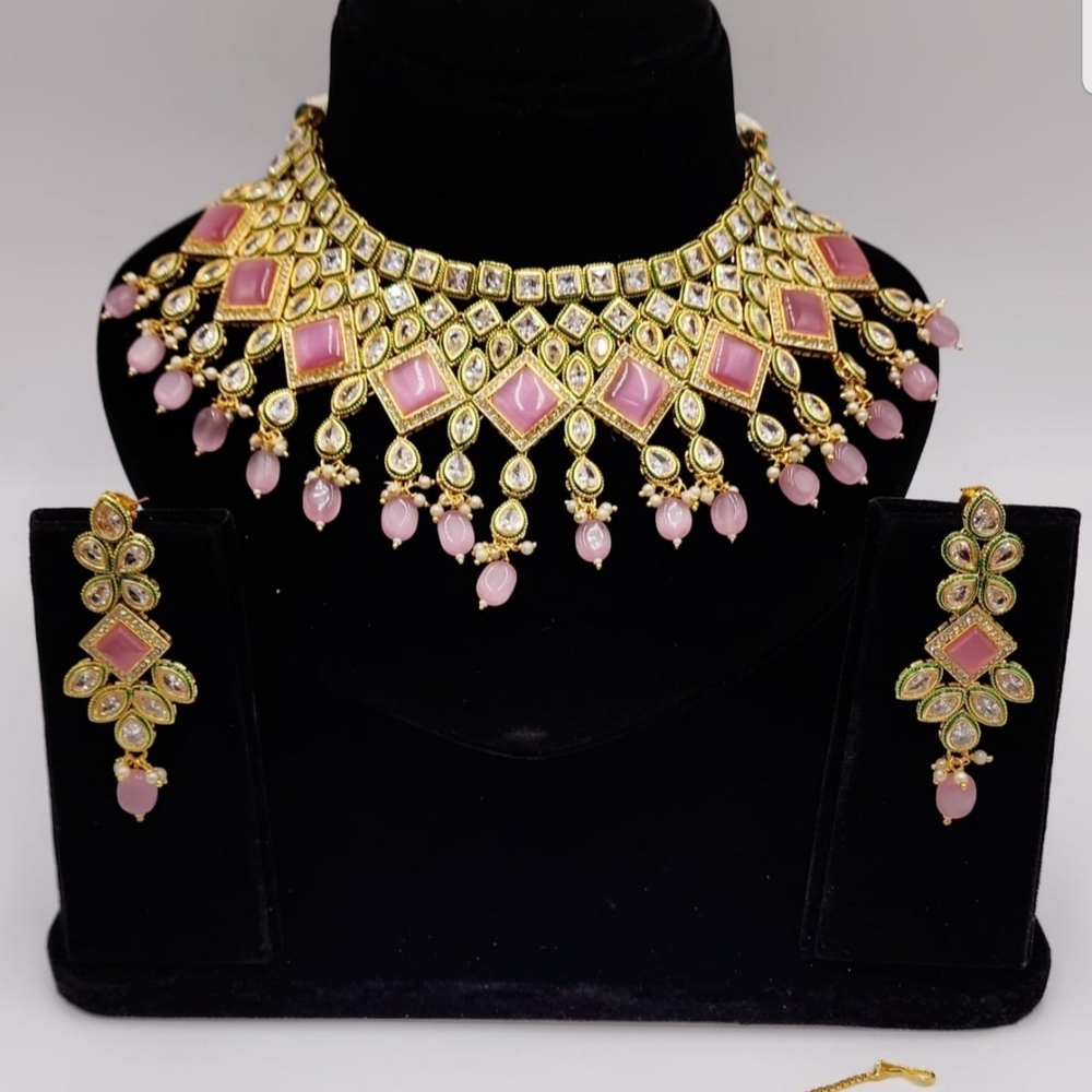Luxurious Pink and Gold Necklace Set